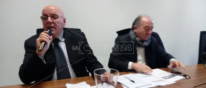 Sanità, le “catene” di Oliverio si allentano: convocato dal ministro Lorenzin