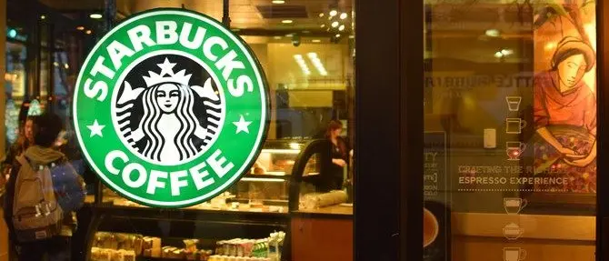 Non solo caffè, la catena statunitense Starbucks punta sui liquori calabresi