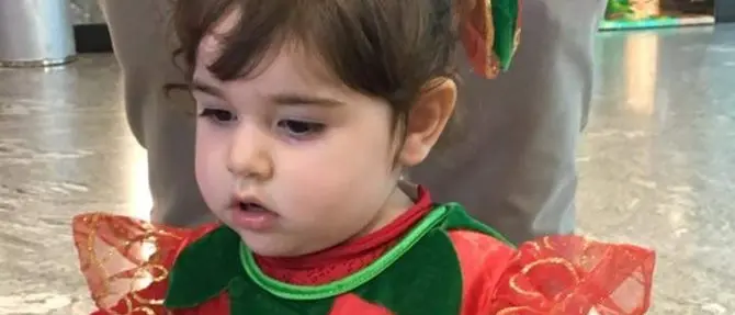 La frutta, che schifo! Meglio una bella zolla di terra da sgranocchiare mentre mamma e papà non guardano