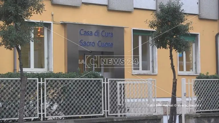 Aborti, la clinica Sacro Cuore continua a effettuare gli interventi (VIDEO)