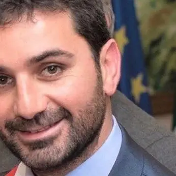 Intrecci amicali, il sindaco di Sant’Agata (Cs) non smentisce ma querela