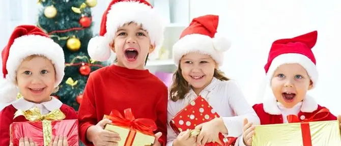 A Natale ti sveni per regali costosi, ma poi per loro conta solo il peluche comprato dai cinesi