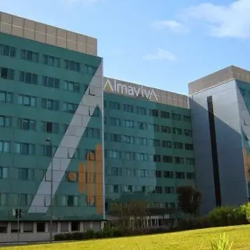 «No a 300 licenziamenti»: la protesta dei dipendenti Almaviva a Cosenza