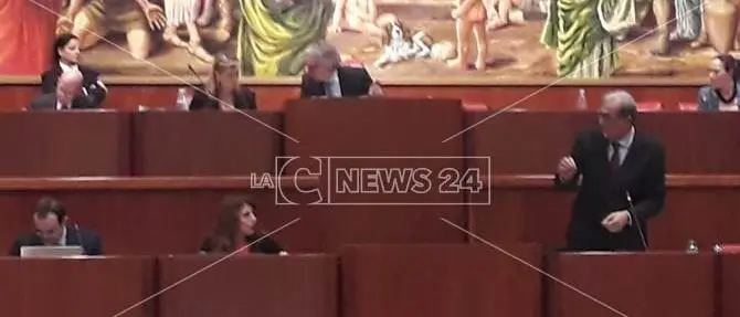 Consiglio, ok al Bilancio per il 2018. Ritirata la proposta di costituire l'Azienda sanitara unica