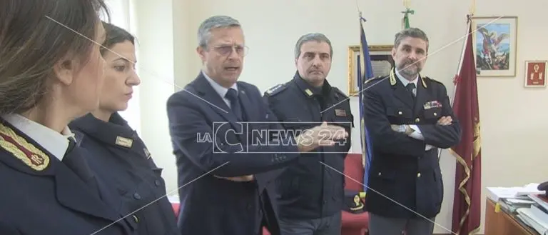 Cosenza, misure straordinarie di sicurezza per il concerto di Capodanno (VIDEO)