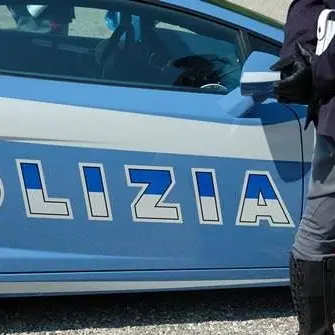 Lazio-Crotone, sequestrati petardi e bastoni su bus tifosi calabresi