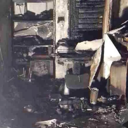 Distrutta dalle fiamme l'ottica Faga a Reggio Calabria