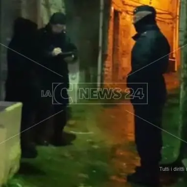 Giallo a Sant’Eufemia d'Aspromonte, 50enne trovato cadavere nella vasca da bagno (VIDEO)