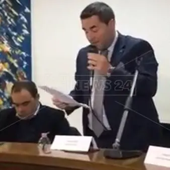 Siderno, troppe intimidazioni: si dimette Giorgio Ruso (VIDEO)