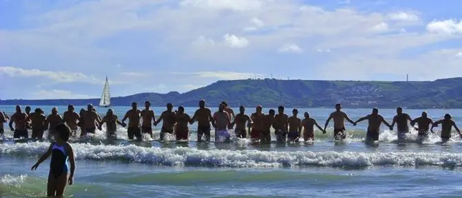 Crotone si prepara al tradizionale tuffo di Capodanno