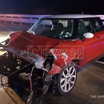 Catanzaro, incidente stradale sulla statale 106: tre feriti