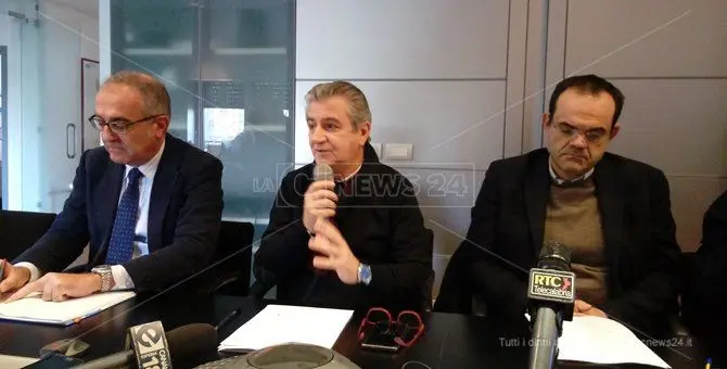 Sorical in bilico tra debiti per 142 milioni di euro e acqua non pagata dai Comuni per 280 milioni