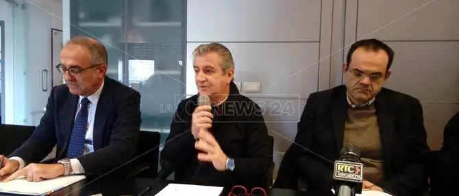 Sorical in bilico tra debiti per 142 milioni di euro e acqua non pagata dai Comuni per 280 milioni