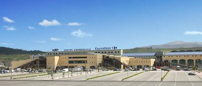 Mancano le misure di sicurezza, annullato il concerto al centro commerciale “Due Mari”