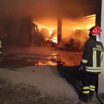 Incendiato capannone del presidente di Crotone di Confagricoltura