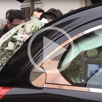 Addio a Vanessa, in migliaia ai funerali della 31enne diventata un simbolo di coraggio (VIDEO)