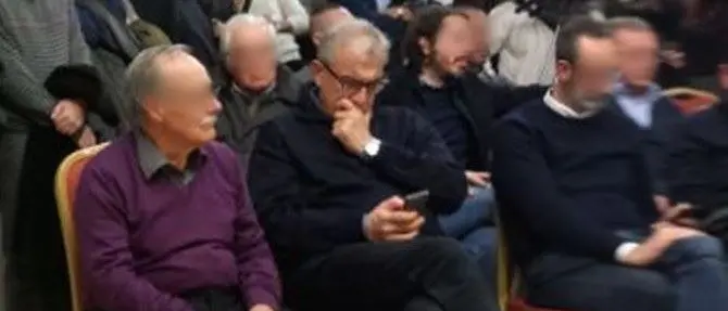 Viscomi, le tirate di giacca, i maglioni e la Politica