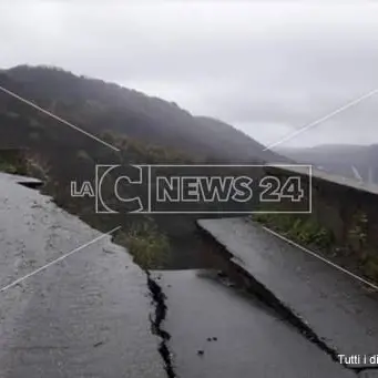 Frana a Bagnara, ripristinata la circolazione sulla statale 18