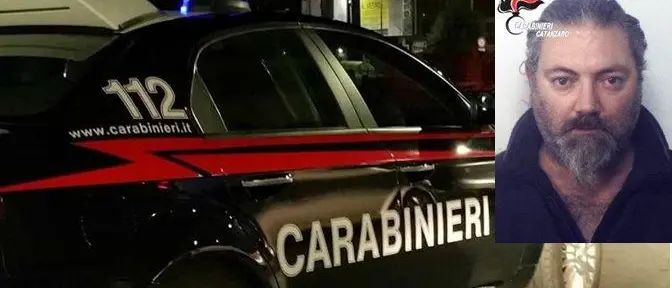 Taverna, insulti e minacce nei confronti dei genitori: arrestato
