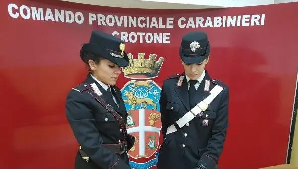 Crotone, quattro arresti per rapina e droga