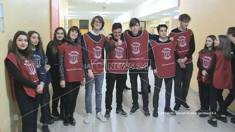 Il fascino della notte bianca al Liceo Telesio di Cosenza (VIDEO)