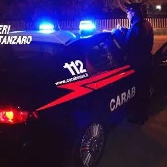 Catanzaro, violazione degli obblighi di dimora: tre arresti