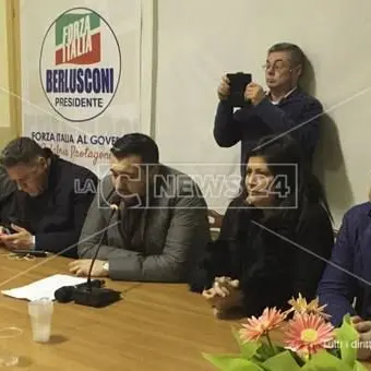 Caulonia, Forza Italia si presenta. Santelli: «La Locride una priorità» (VIDEO)