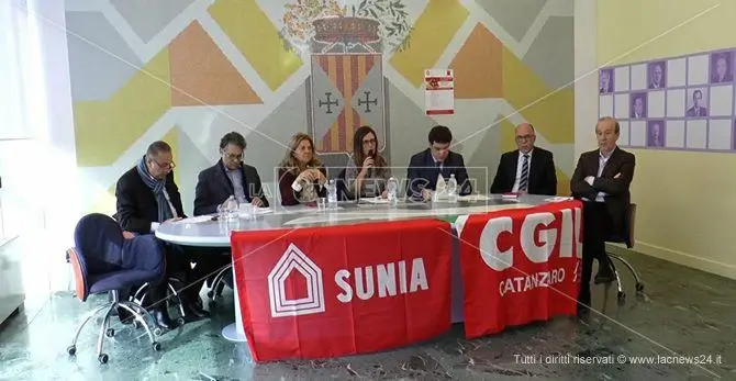 A Catanzaro si discute di emergenza abitativa