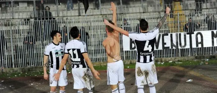 CALCIOMERCATO | Il “saluto” di Perez ed il Cosenza. E se cominciasse a segnare a raffica?