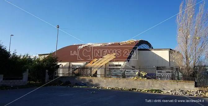 Maltempo, Botricello: scuole chiuse per due giorni (Foto)