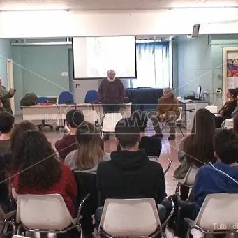 Il progetto “Genti di Calabria” spiegato agli studenti del Galluppi di Catanzaro