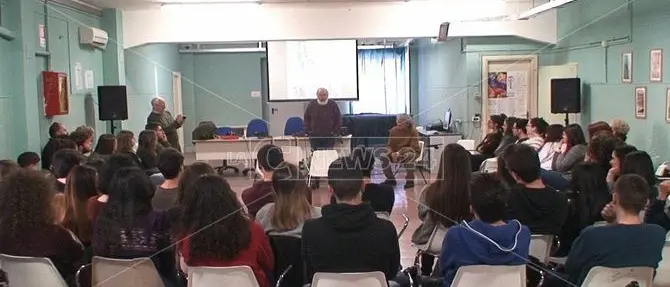 Il progetto “Genti di Calabria” spiegato agli studenti del Galluppi di Catanzaro