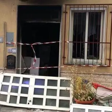 Bovalino, fuga di gas in appartamento: due feriti