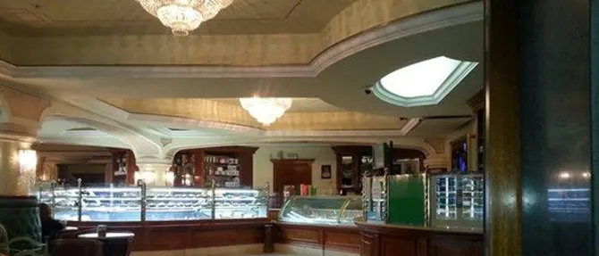 STIGE | Il clan e la pasticceria “Siciliana” a Botricello