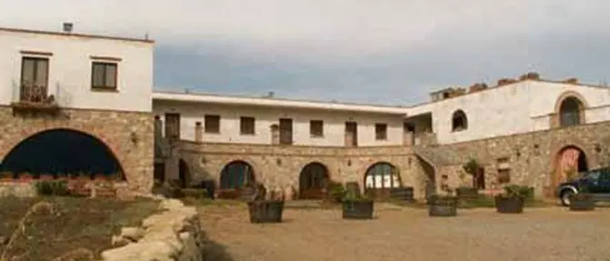 STIGE | L’agriturismo di proprietà del sindaco gestito dalla moglie del boss