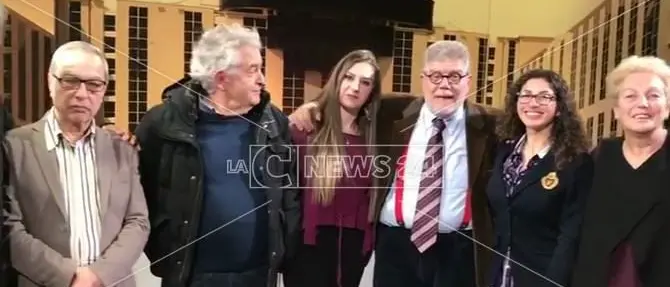 PUBBLICA PIAZZA | Genti di Calabria