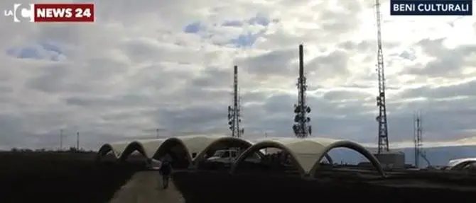 I vandali non fermano il sito archeologico del Còfino: «Andiamo avanti» (VIDEO)