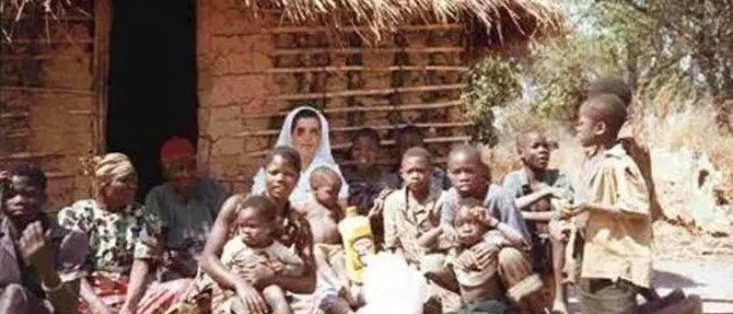 È calabrese l’inventrice delle adozioni a distanza: la storia di suor Tarcisia