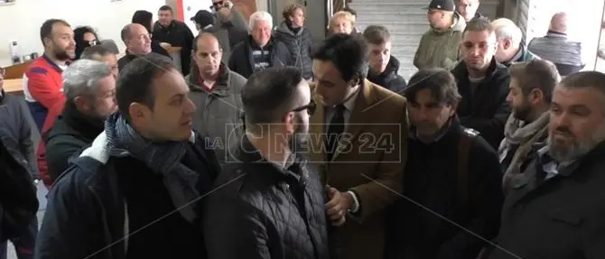 Lamezia, fiera di San Biagio cancellata: sit in di protesta al Comune