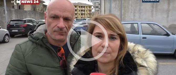 ESCLUSIVO | Parla la giornalista aggredita con un martello nella tendopoli di San Ferdinando (VIDEO)