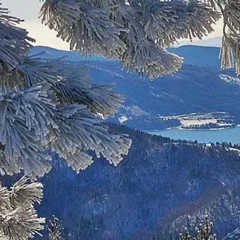 Ritardi nei collaudi: a Lorica piste imbiancate ma non si scia