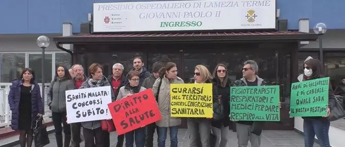 Fibrosi cistica: i malati del Centro regionale di Lamezia in protesta
