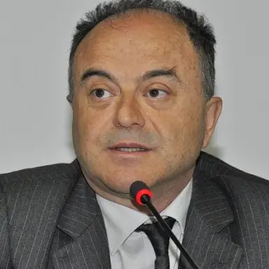 Elezioni, Gratteri: «Nessuno punta una pistola, la libertà di voto esiste»