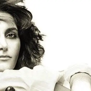 Bagnara Calabra, un francobollo dedicato a Mia Martini