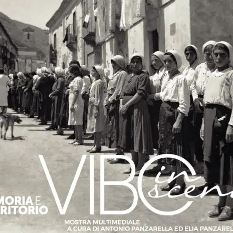 VIBO IN SCENA | 100 anni in uno scatto: a “Palazzo Gagliardi” la mostra multimediale