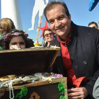 Cosenza festeggia il Carnevale, la sfilata anche sul Calatrava