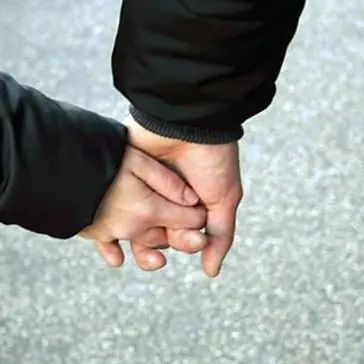 Dalla Svizzera alla Sicilia tentano la fuga d’amore ma vengono rintracciati a Villa San Giovanni