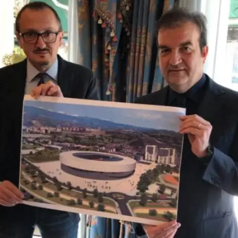 COSENZA CALCIO | Il sindaco Occhiuto sogna la Serie A e lancia il nuovo stadio