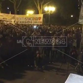 Verso le elezioni, Di Battista infiamma Locri (VIDEO)