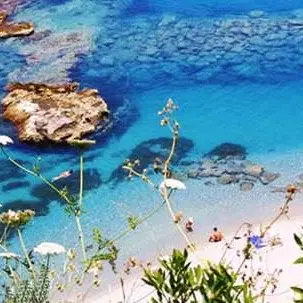 Profondo blu, Tropea seconda spiaggia più bella d'Italia secondo Trip Advisor (GUARDA LA GALLERY)